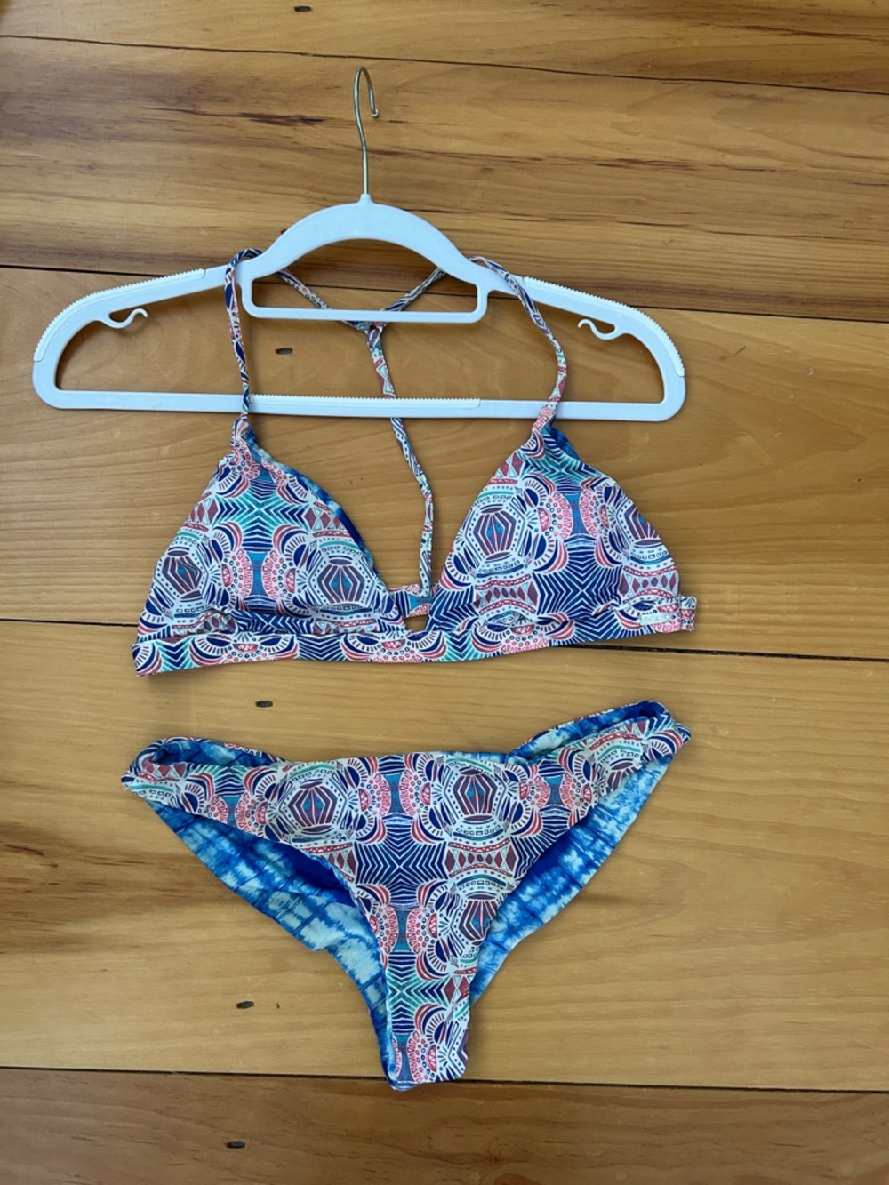 ROXY | Cheekiest Brazilian Cut | T-Strap Triangle Bikini | Reversible | Size XS
